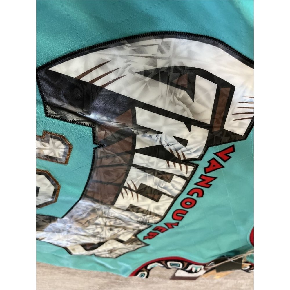 75th Anniversary Mitchell and Ness Mike Bibby Vancouver Grizzlies 1998-99 Jersey - Picture 2 of 5